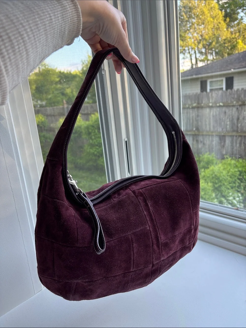 Coach y2k Ergo Hobo in burgundy suede patchwork. - Picture 7 of 10